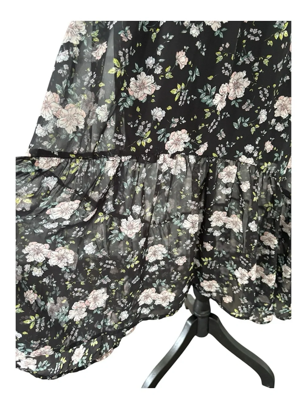 Sweet Storm Black Floral High-Low Tiered Boho Flowy Midi / Maxi Dress Medium - Picture 4 of 8